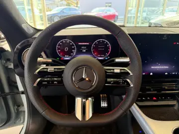 Mercedes-Benz CLA 180 AMG Night Adv  Multibeam Distronic