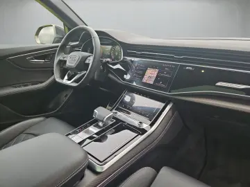 AUDI Q8 S line 45 TDI quattro tiptronic  ACC Matrix