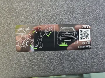 AUDI Q8 S line 45 TDI quattro tiptronic  ACC Matrix