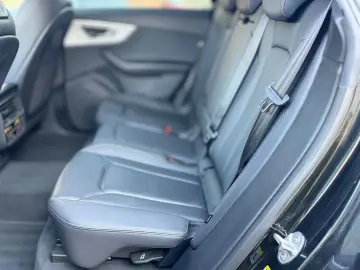 AUDI Q8 50 TDI quattro S line AHK  HUD