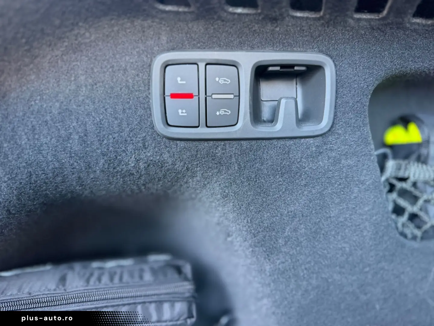 AUDI Q8 50 TDI quattro S line AHK  HUD