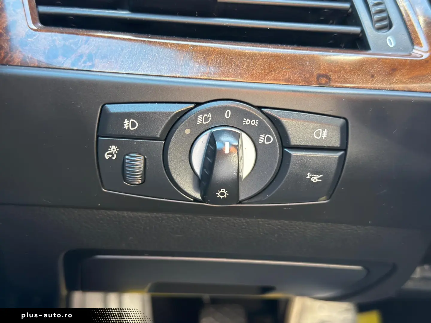 BMW 520 Diesel 2.0 2009 Manuala