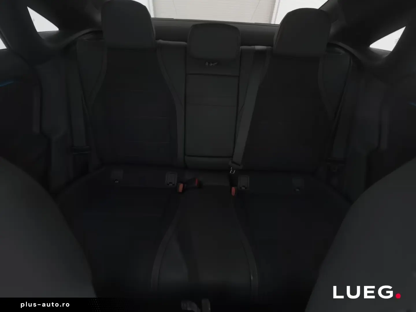 Mercedes-Benz CLA 180 AMG NIGHT 19'' KEYLESS