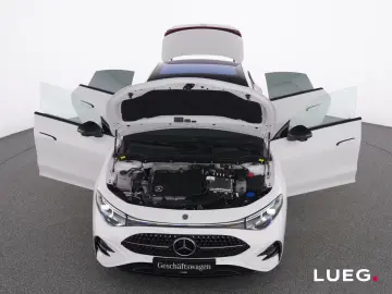 Mercedes-Benz CLA 180 AMG NIGHT 19'' KEYLESS