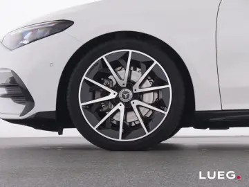 Mercedes-Benz CLA 180 AMG NIGHT 19'' KEYLESS