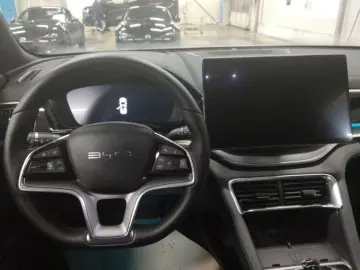 BYD SEAL U DM-i 18.3 kWh AWD Design ACC 360  Pano