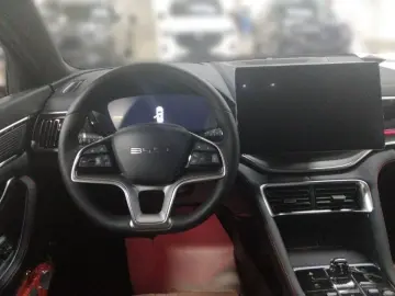 BYD SEAL U DM-i 18.3 kWh AWD Design ACC 360  Pano