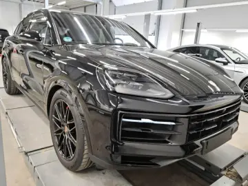 PORSCHE Cayenne Coupe S E-Hybrid HAL BOSE HD Matrix Inno