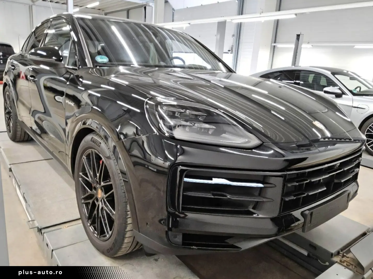 PORSCHE Cayenne Coupe S E-Hybrid HAL BOSE HD Matrix Inno