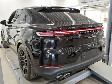 PORSCHE Cayenne Coupe S E-Hybrid HAL BOSE HD Matrix Inno