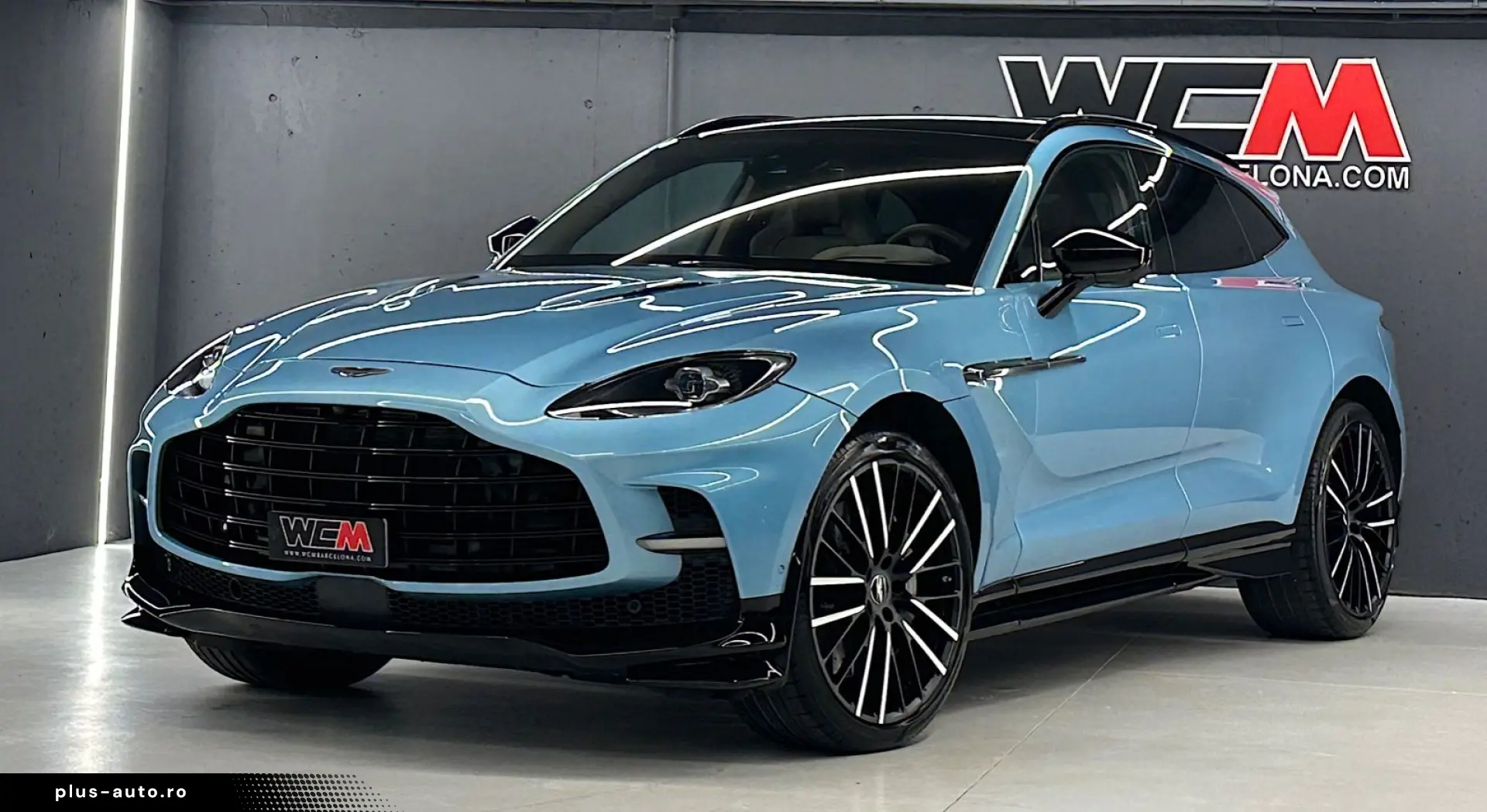 ASTON MARTIN DBX707 4.0 V8