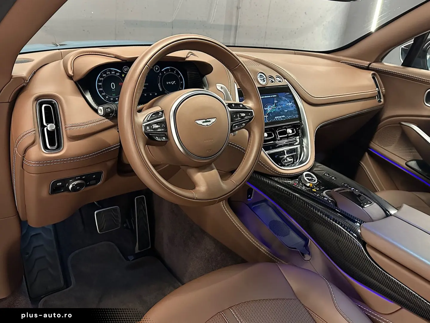 ASTON MARTIN DBX707 4.0 V8