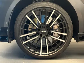 ASTON MARTIN DBX 707 - Q Satin Xenon Grey - Inspire Sport