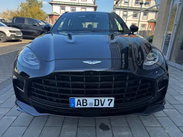 ASTON MARTIN DBX 707-4.0V8-23Zoll-B&O-Carbon-Voll-XPEL