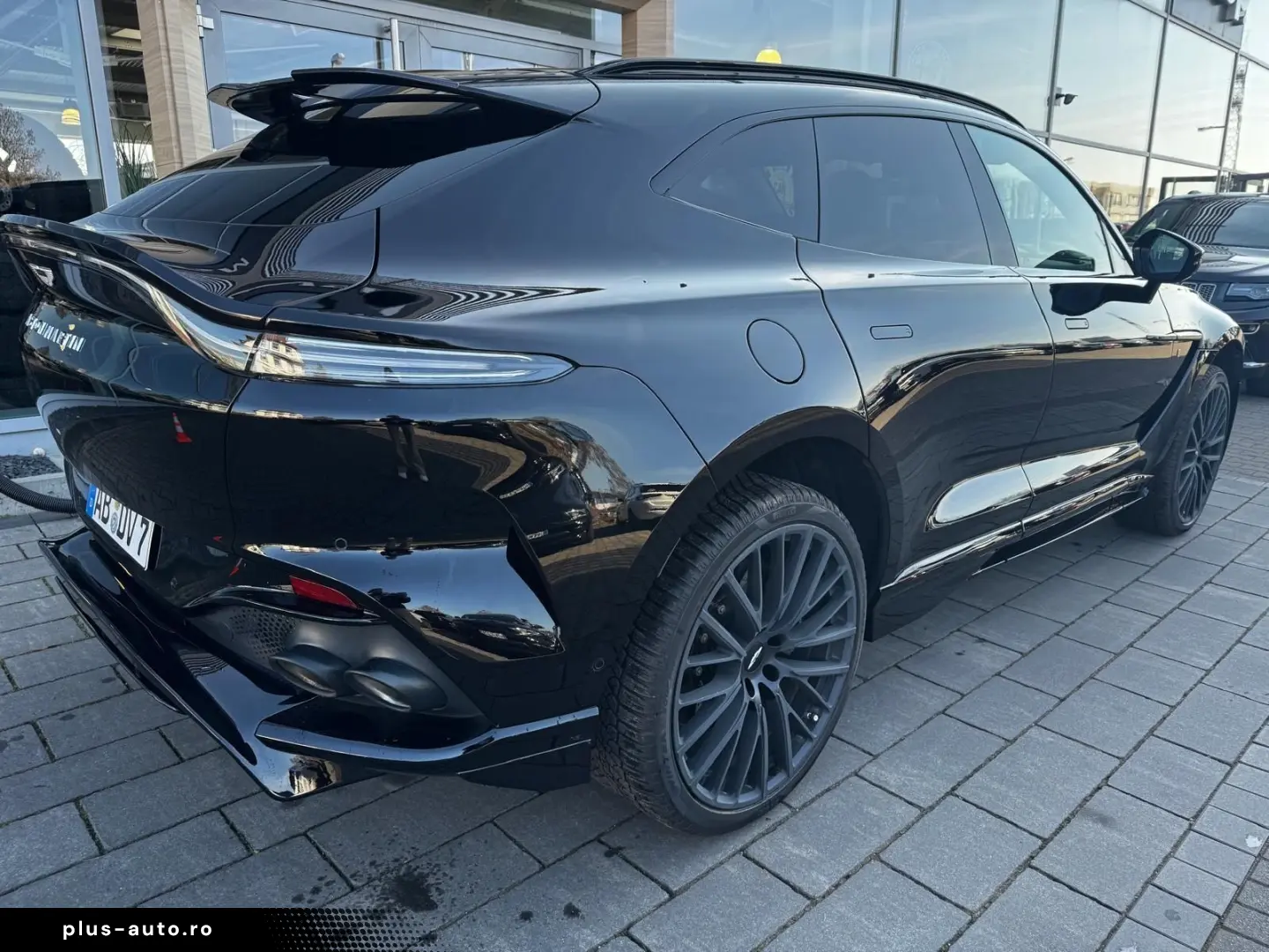ASTON MARTIN DBX 707-4.0V8-23Zoll-B&O-Carbon-Voll-XPEL