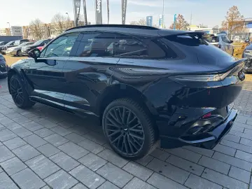 ASTON MARTIN DBX 707-4.0V8-23Zoll-B&O-Carbon-Voll-XPEL