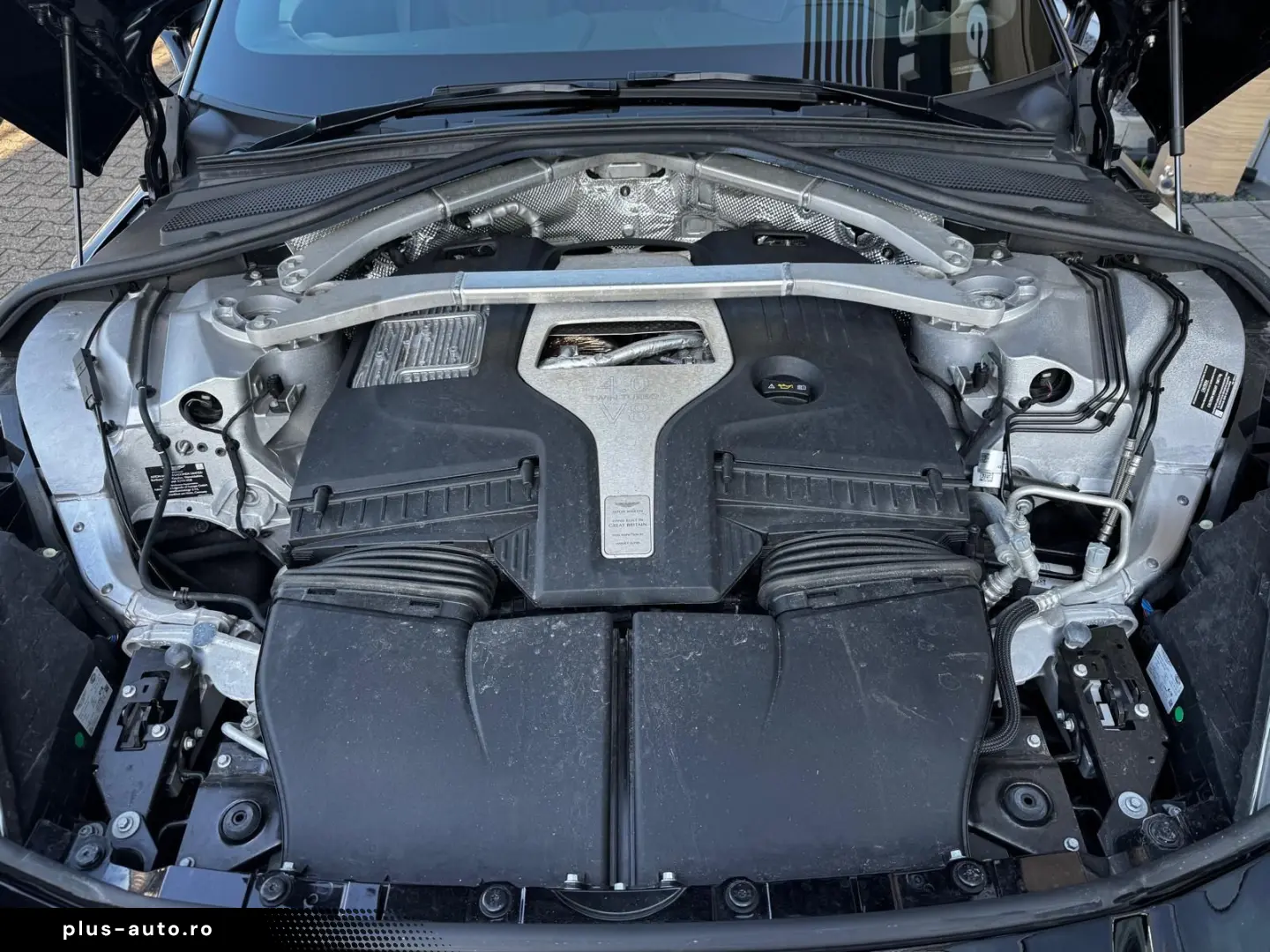 ASTON MARTIN DBX 707-4.0V8-23Zoll-B&O-Carbon-Voll-XPEL