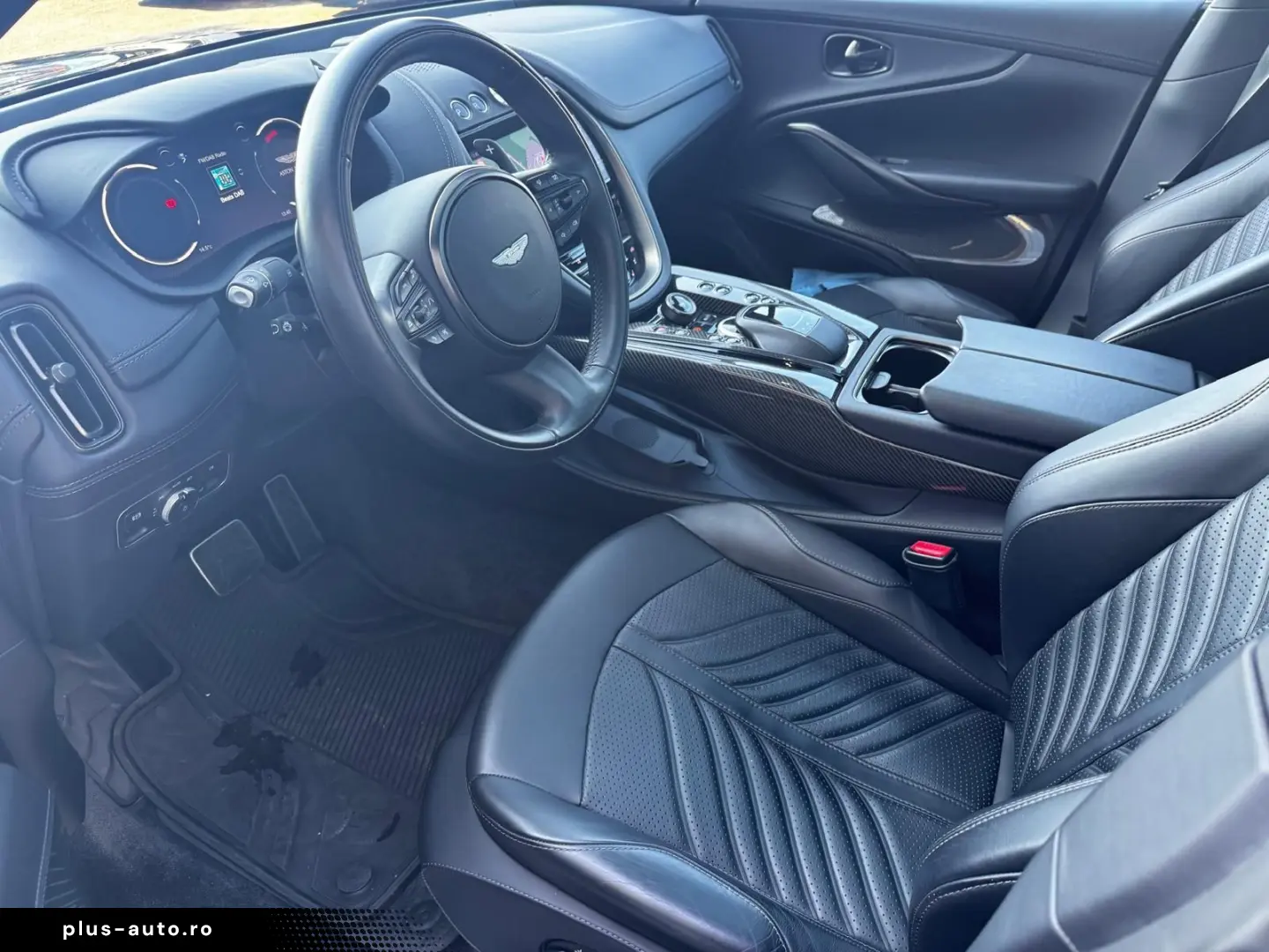 ASTON MARTIN DBX 707-4.0V8-23Zoll-B&O-Carbon-Voll-XPEL