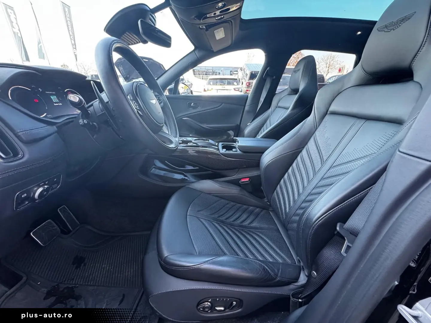 ASTON MARTIN DBX 707-4.0V8-23Zoll-B&O-Carbon-Voll-XPEL