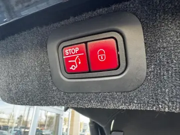 ASTON MARTIN DBX 707-4.0V8-23Zoll-B&O-Carbon-Voll-XPEL