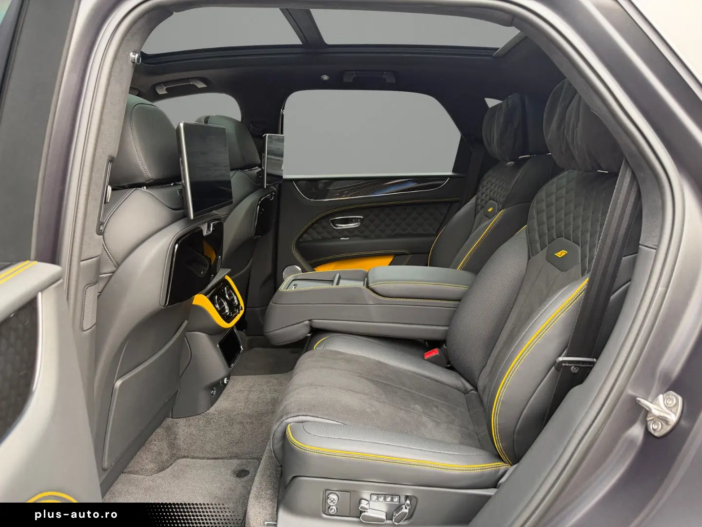 BENTLEY Bentayga S V8  BLACK EDITION  ROYAL EBONY SATIN