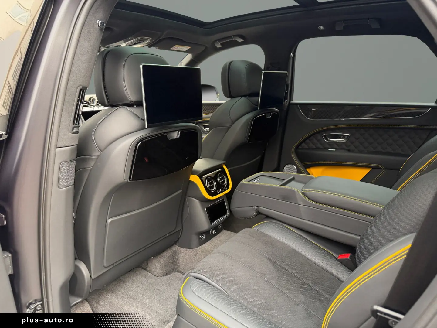 BENTLEY Bentayga S V8  BLACK EDITION  ROYAL EBONY SATIN
