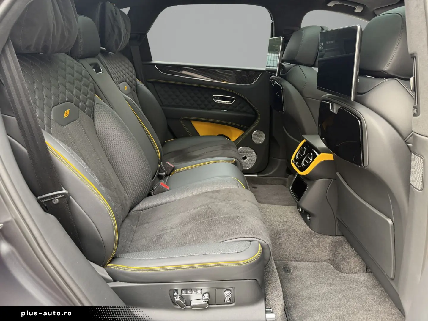 BENTLEY Bentayga S V8  BLACK EDITION  ROYAL EBONY SATIN