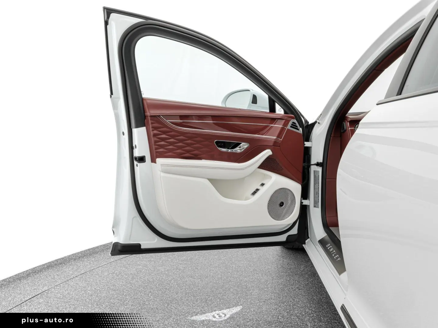 BENTLEY Flying Spur Speed   Naim for Bentley Soundsystem