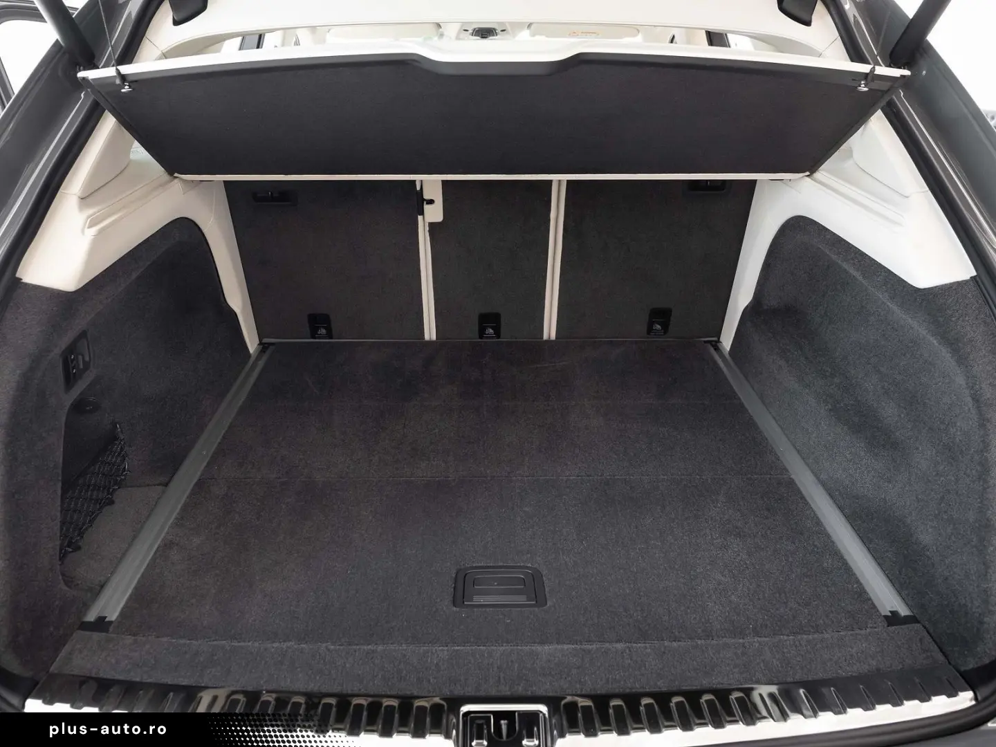 BENTLEY Bentayga S V8