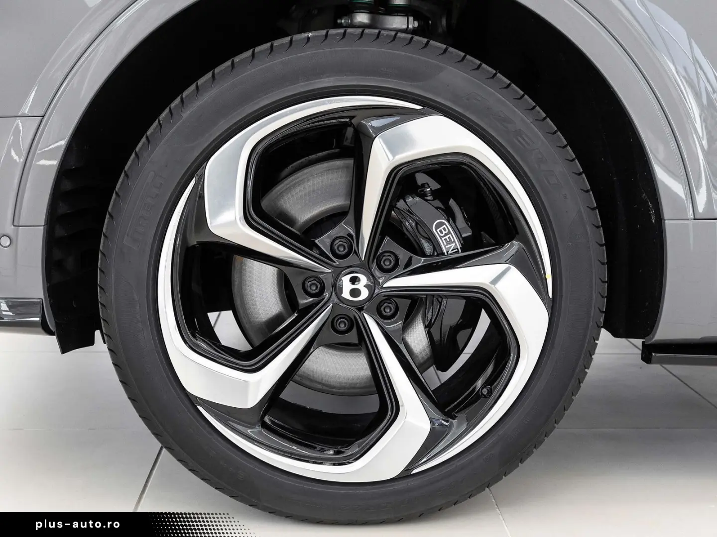 BENTLEY Bentayga S V8