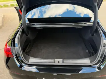 MERCEDES-BENZ CLA 200 AMG Burmester Multi-Beam Night Keyless