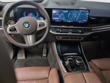 BMW X5 xDrive40d M Sport Standheizung AHK Harman K