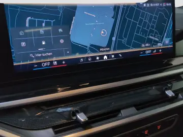 BMW X5 xDrive40d M Sport Standheizung AHK Harman K