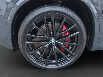 BMW X5 xDrive30d M Sport 22  Luftfed. Ab 925€mtl.oAZ