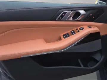 BMW X5 xDrive30d M Sport 22  Luftfed. Ab 925€mtl.oAZ