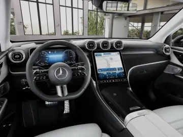 MERCEDES-BENZ GLC 400 e 4M AMG Night Pano 360  Digital-Light