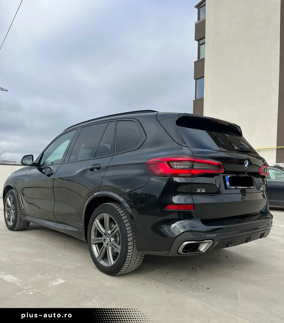 BMW X5 M50