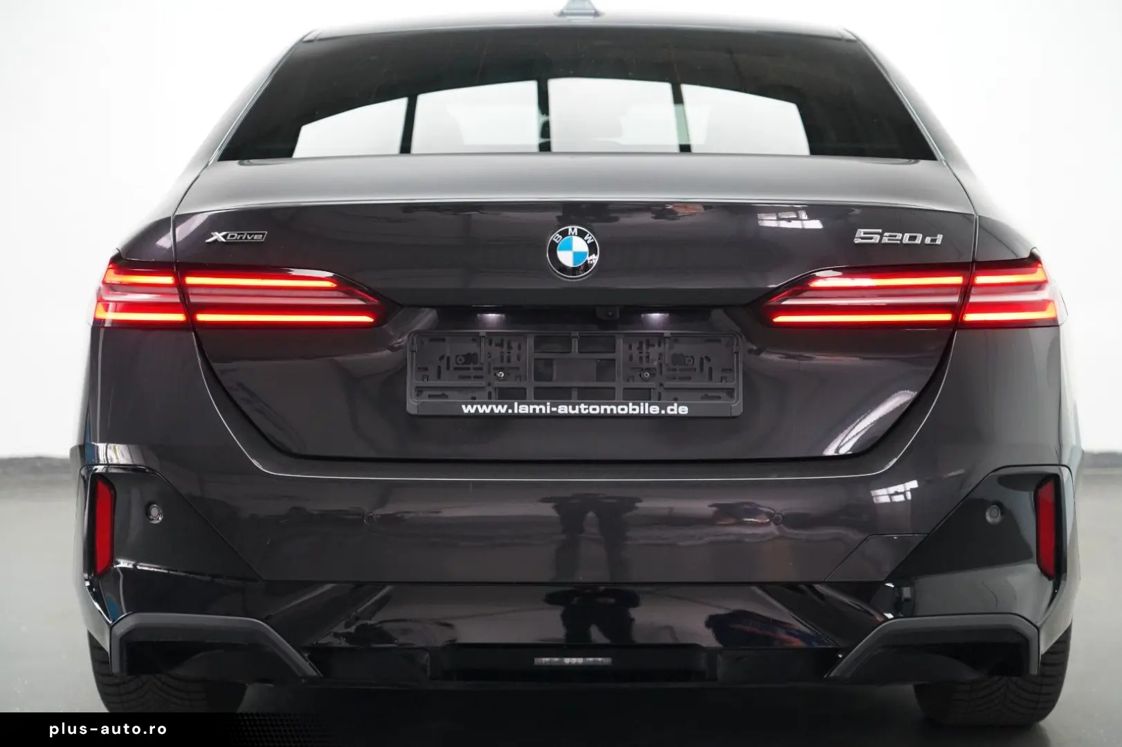 BMW 520d xDrive M Sport IconicGlow H&K 360 Ventil CARBON