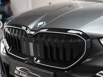 BMW 520d xDrive M Sport IconicGlow H&K 360 Ventil CARBON