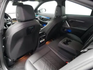 BMW 520d xDrive M Sport IconicGlow H&K 360 Ventil CARBON