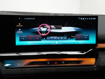 BMW 520d xDrive M Sport IconicGlow H&K 360 Ventil CARBON