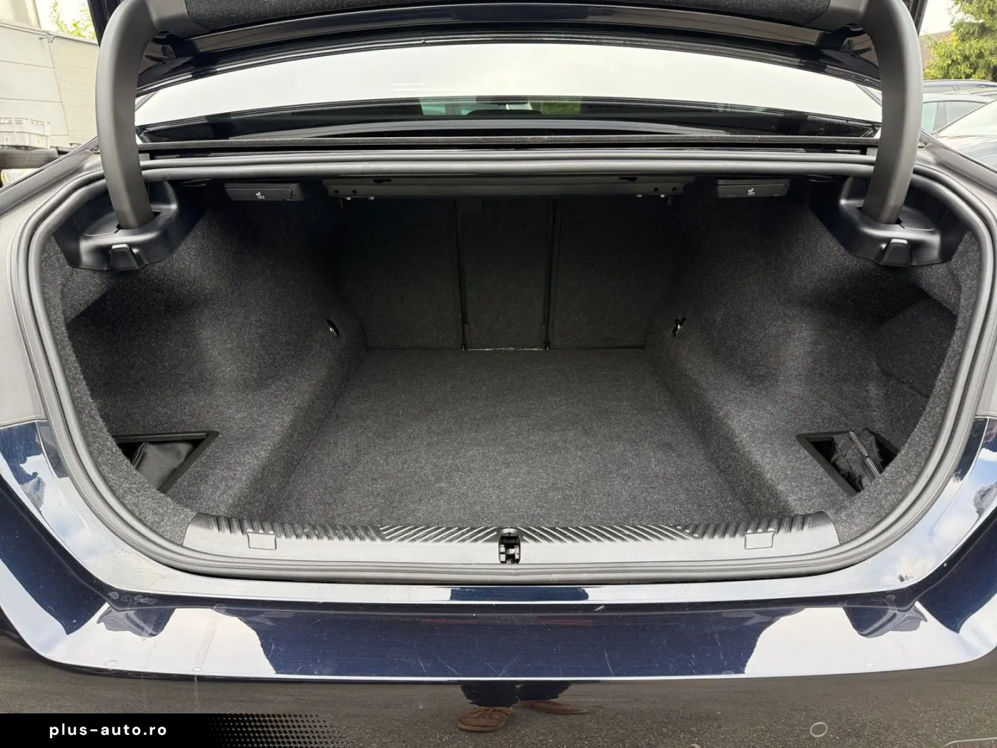 BMW 520d xDr MSp PRO Adaptive Susp IcGlow Ventil 360 DAProf