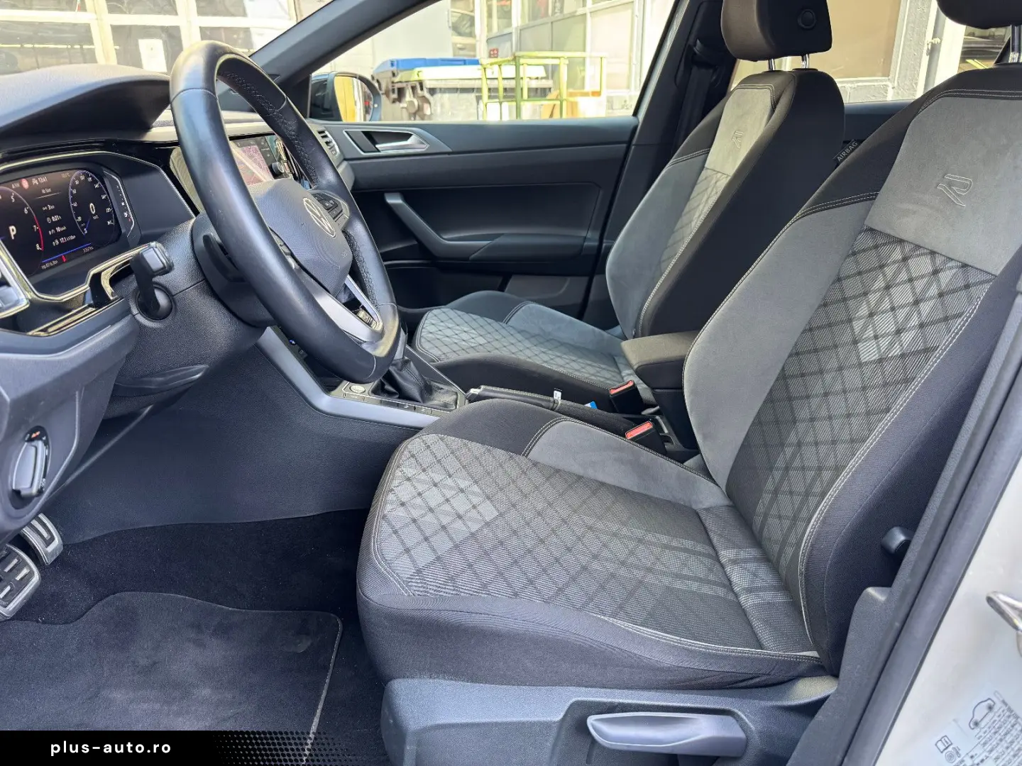 VW Taigo R-Line 1.0 TSI DSG BlackStyle Matrix Navi