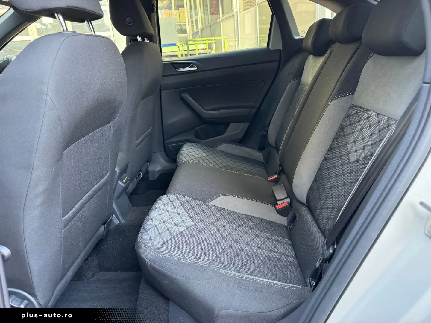 VW Taigo R-Line 1.0 TSI DSG BlackStyle Matrix Navi