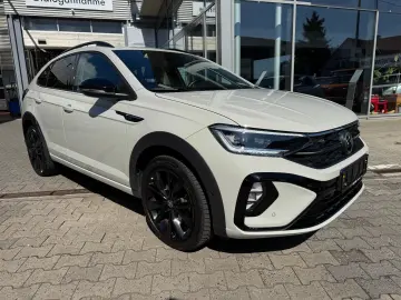 VW Taigo R-Line 1.0 TSI DSG BlackStyle Matrix Navi