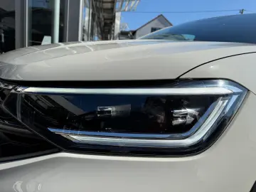 VW Taigo R-Line 1.0 TSI DSG BlackStyle Matrix Navi