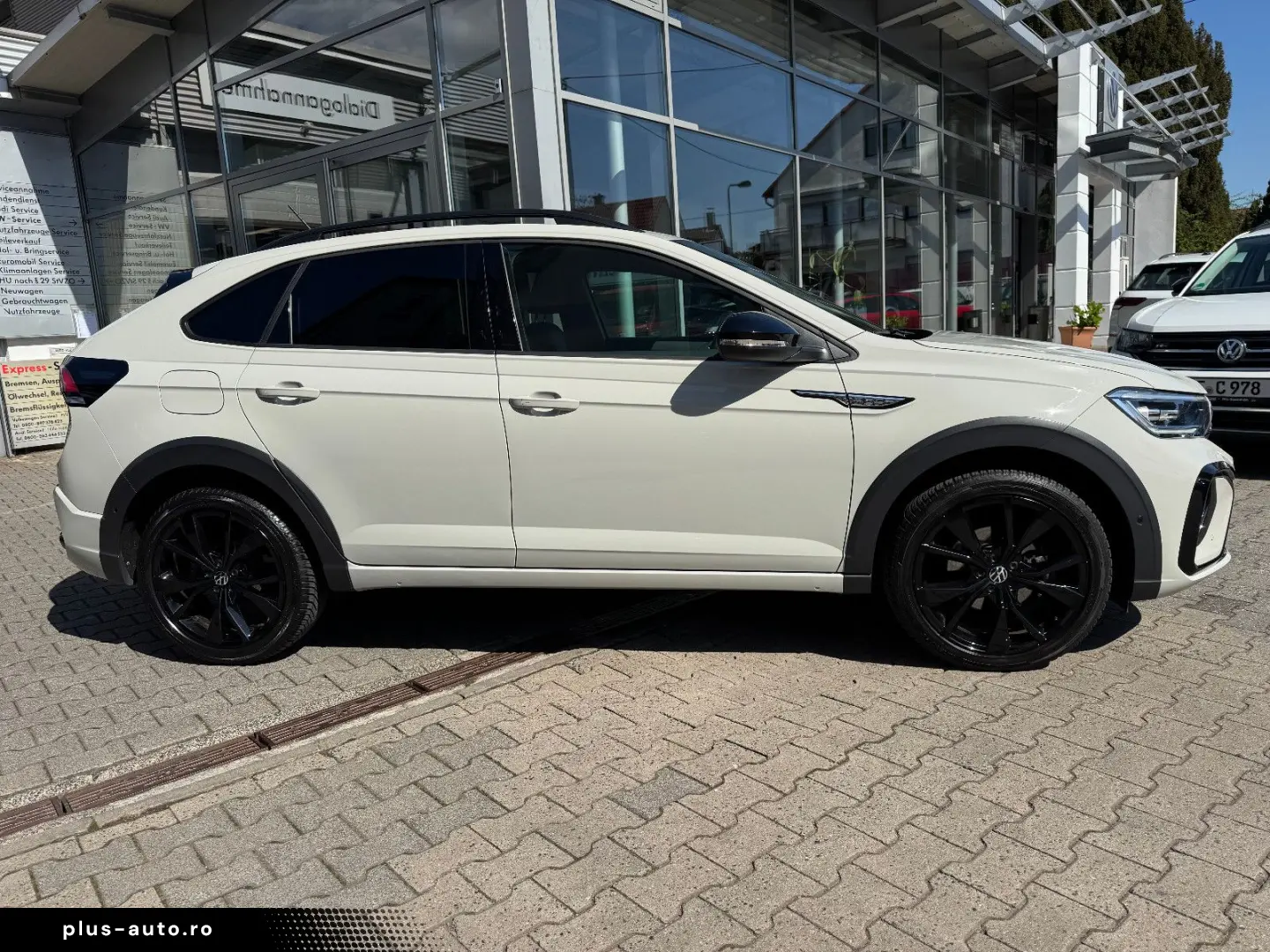 VW Taigo R-Line 1.0 TSI DSG BlackStyle Matrix Navi