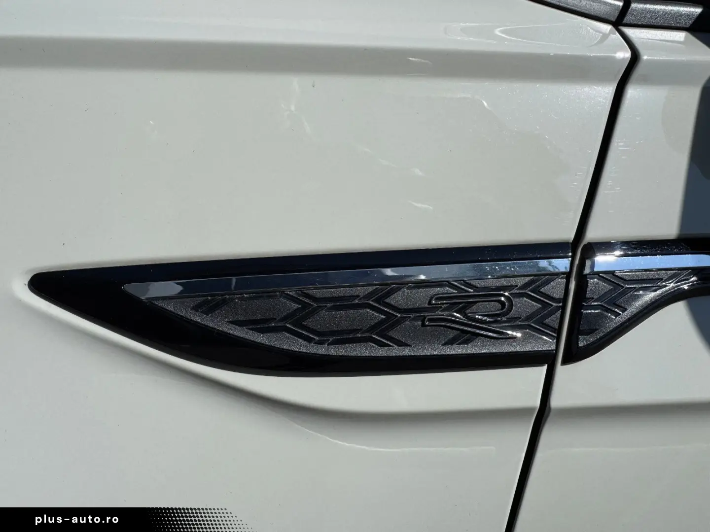 VW Taigo R-Line 1.0 TSI DSG BlackStyle Matrix Navi