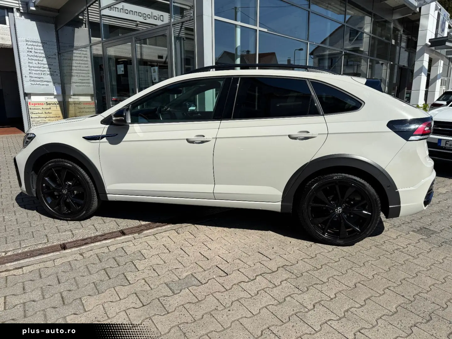 VW Taigo R-Line 1.0 TSI DSG BlackStyle Matrix Navi