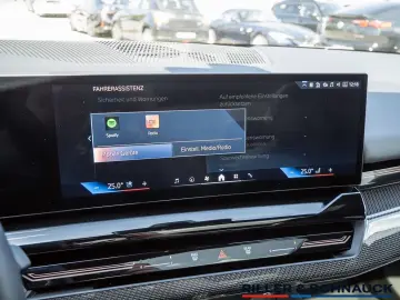 BMW 540d xDrive MSp 360  IcGlow Ventilation Bowers&Wilkins